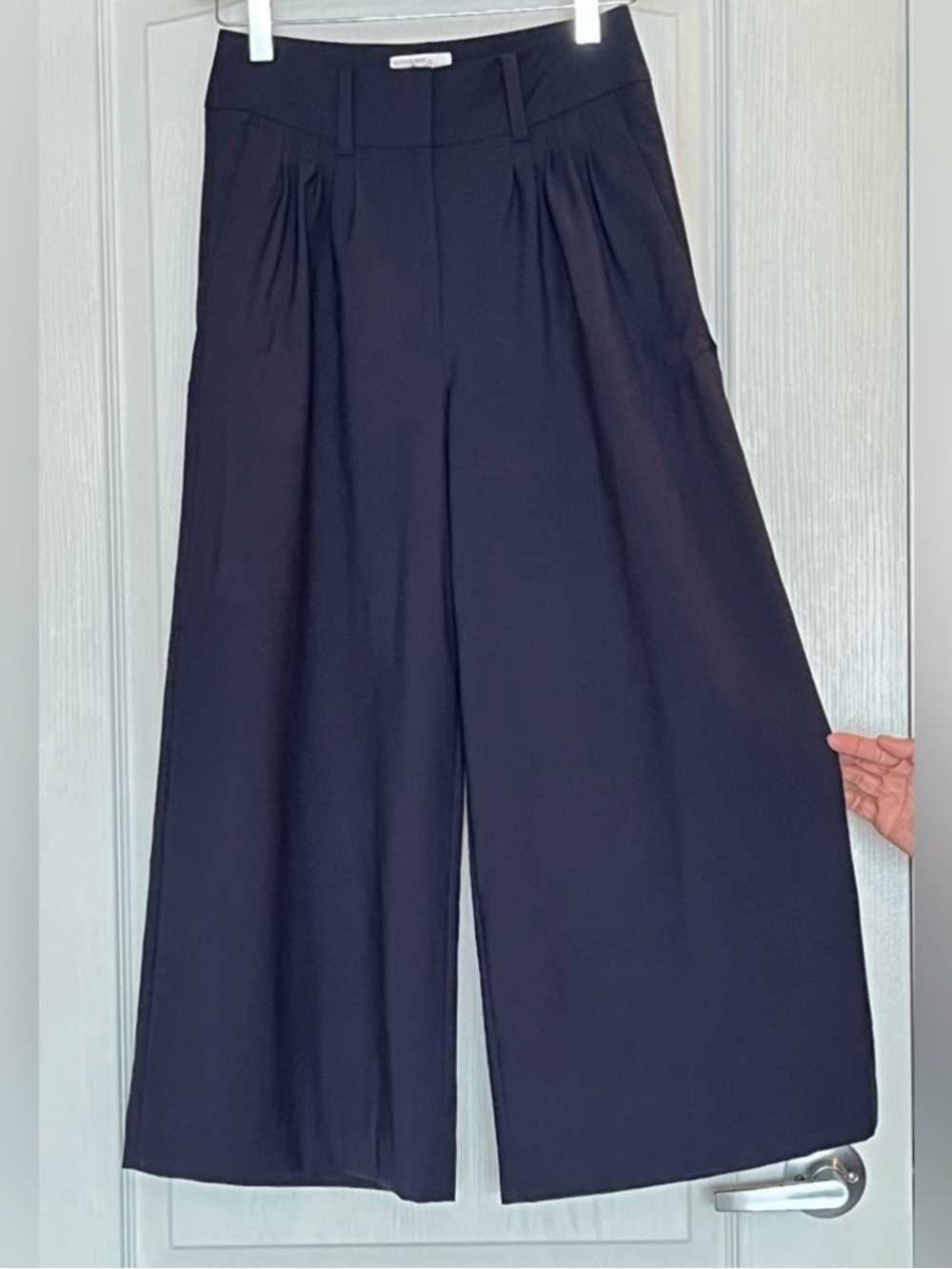 Olivia Palermo Chelsea28 Navy Wool High Waisted‎ Wide Leg Pleated Trousers Sz 00